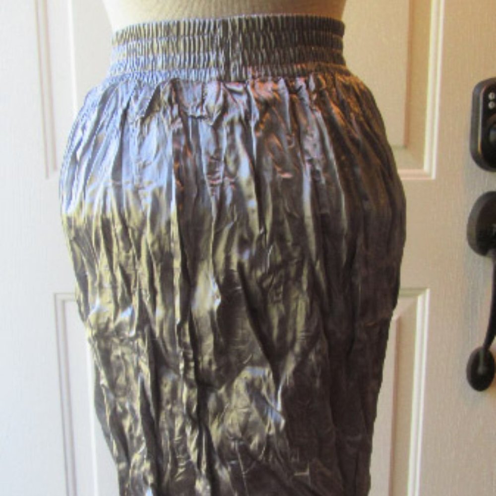 Jan Barboglio Stretch crinkle satin vintage silver pencil skirt size 4